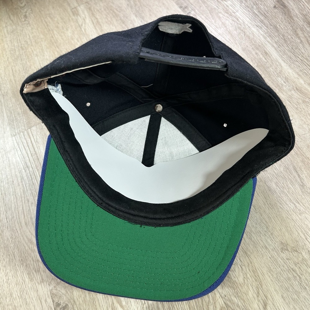 VTG Starter Tampa Bay Lightning Snapback Hat NHL Hockey Tailsweep Black Wool Cap - Picture 3 of 10